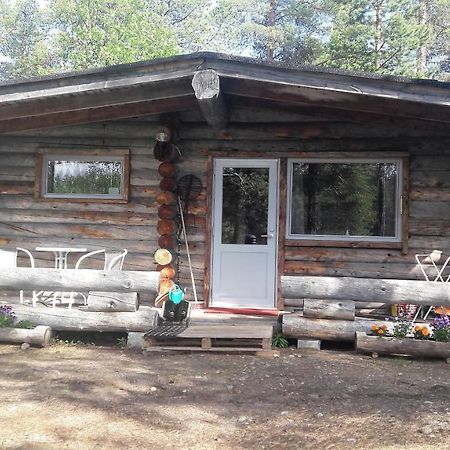 Cabin At Huskies Farm Inari Bagian luar foto
