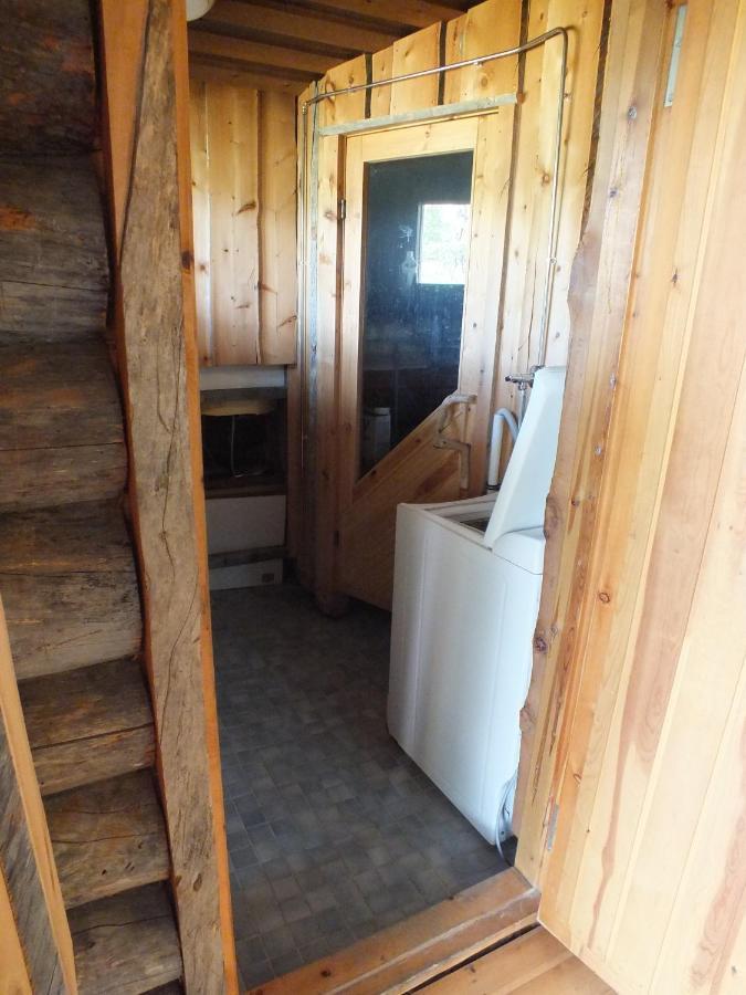 Cabin At Huskies Farm Inari Bagian luar foto