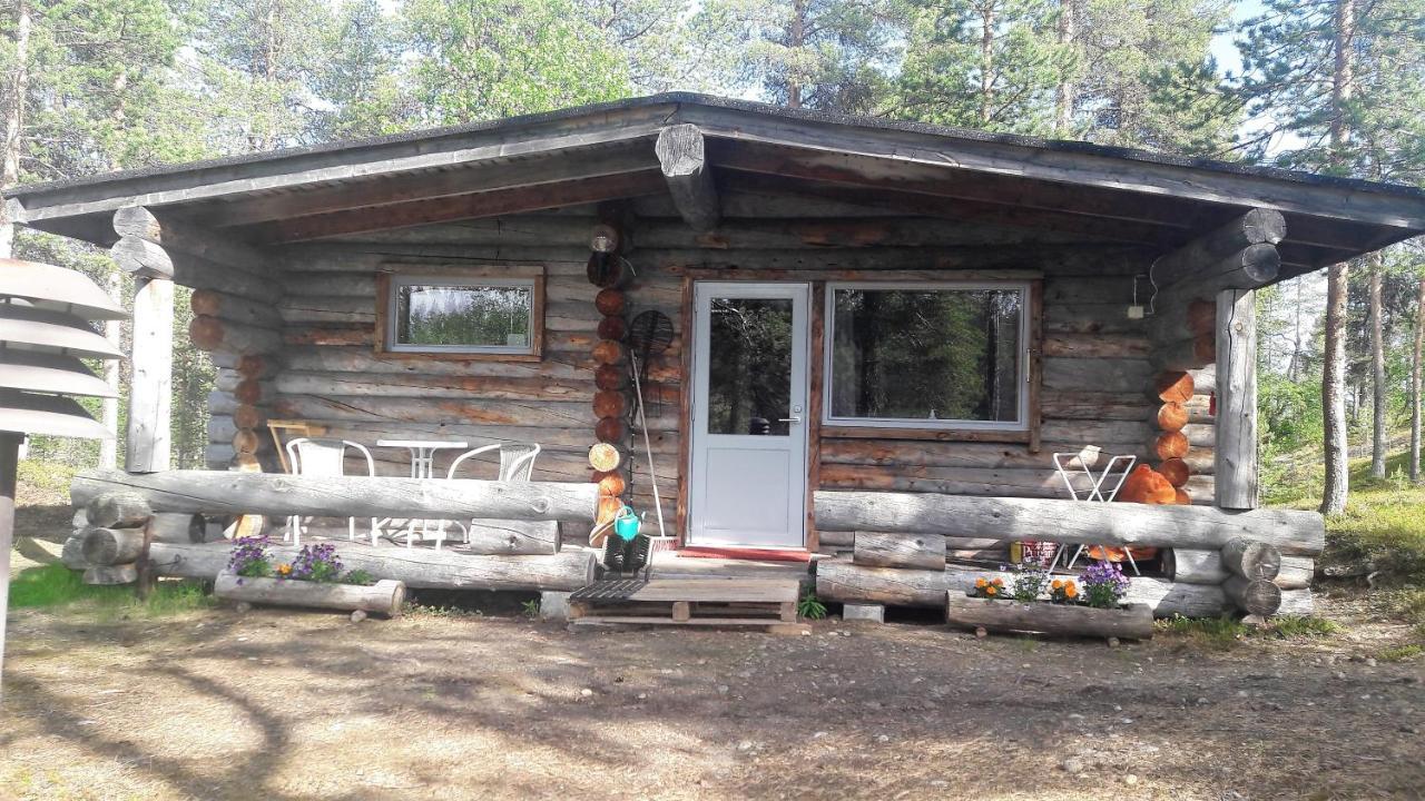 Cabin At Huskies Farm Inari Bagian luar foto
